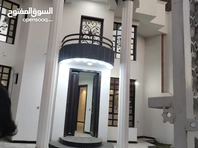 300m2 5 Bedrooms Townhouse for Sale in Baghdad Al-Hussein