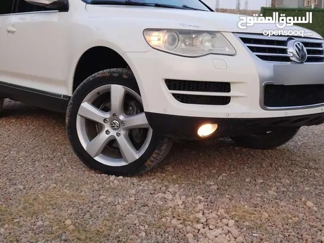ميكانيكي عام نخدم محرك كنبيو صاله كهرباء ابحت عن عمل