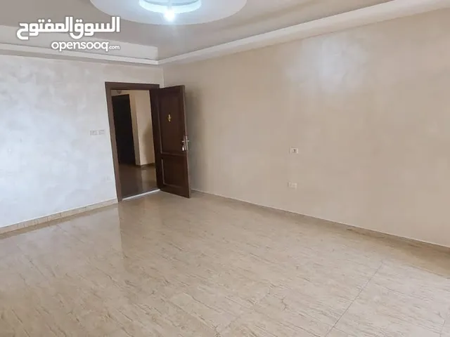شقة مميزة في منطقة دير غبار