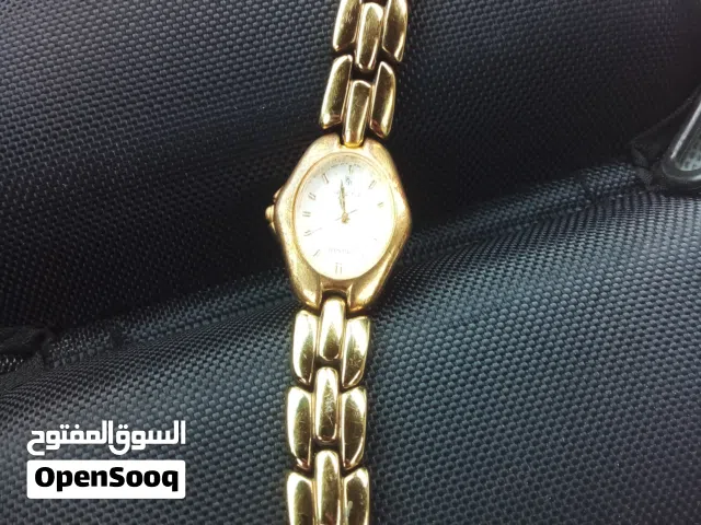 ساعه نسائيه  يابانيه  اصليه  مطليه  بالدهب للبيع  قول سعرك  مرات  يعجبنى  نبيعلك