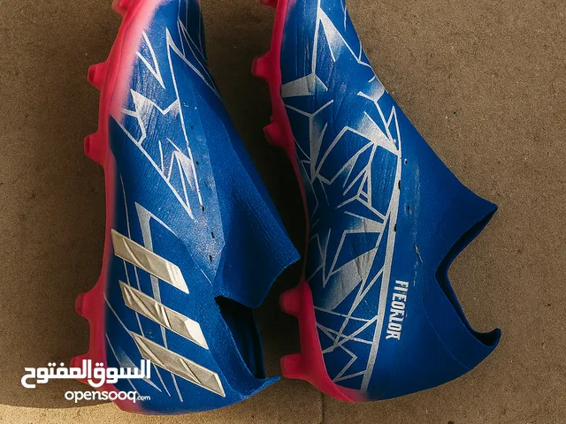 40.5 Sport Shoes in Amman