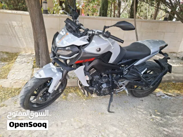 2020 ياماها MT-09