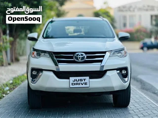 Toyota Fortuner 2020 2 ND owner low Mileage well maintained excellent condition ready to drive condi