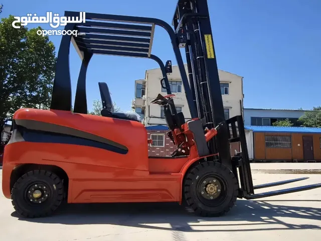 Fork lift 2021 // 2 Ton // used