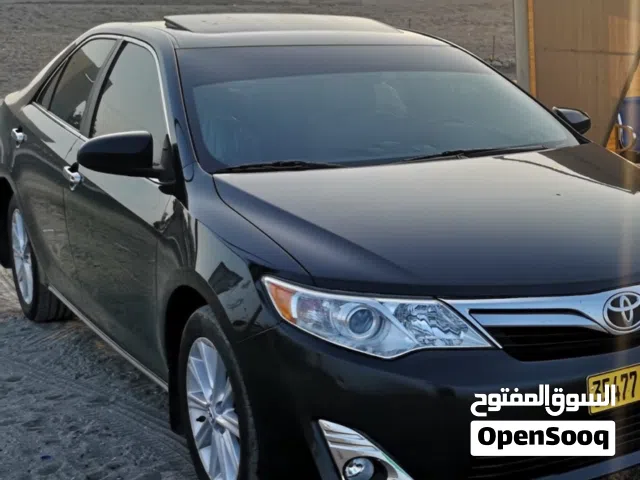 2013 تويوتا كامري XLE