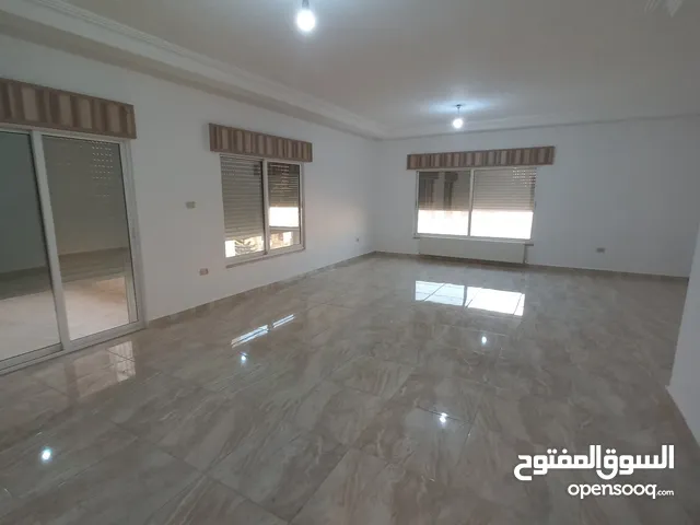 250 m2 3 Bedrooms Apartments for Rent in Amman Um El Summaq