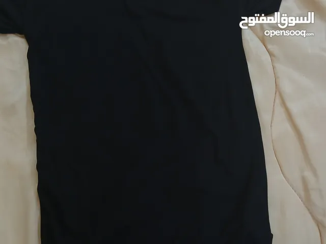 Others Tops - Shirts in Amman