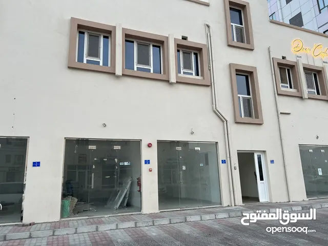 Semi Furnished Shops in Muscat Amerat
