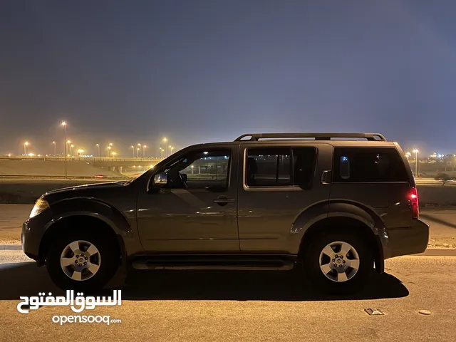 للبيع باثفايندر موديل 2009 بحالة وكاله