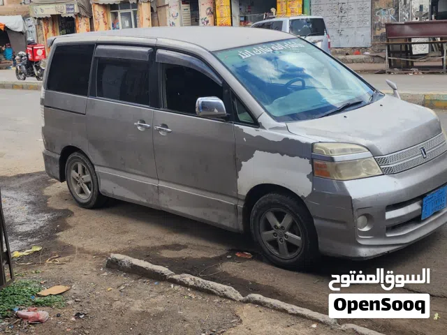 2006 تويوتا فوكسي Voxy S-Z