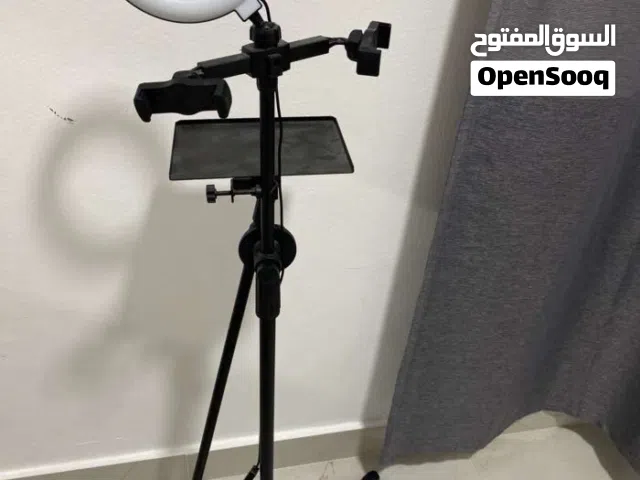 ستاند جوالين مع اضاءه