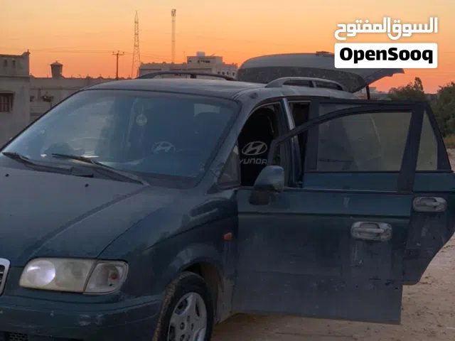 2005 هيونداي تراجيت
