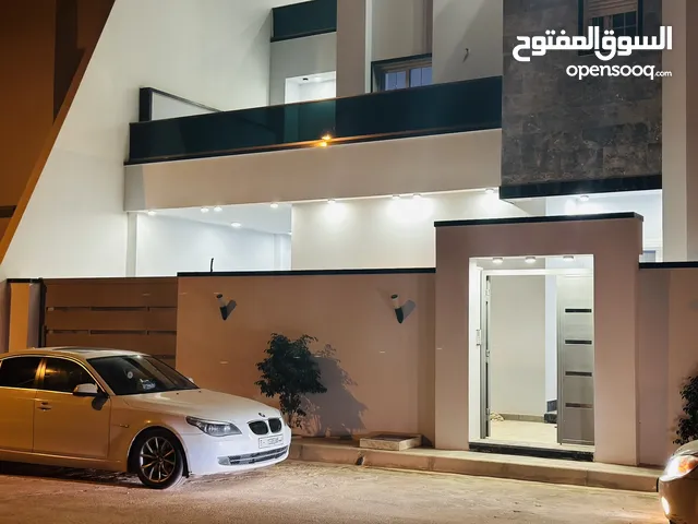 690 m2 3 Bedrooms Villa for Sale in Tripoli Al-Mashtal Rd