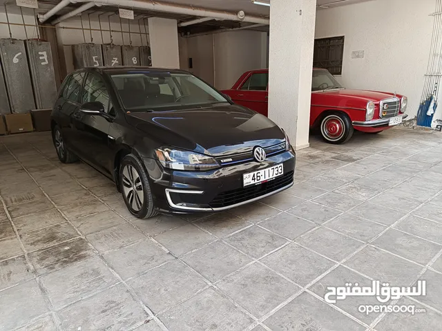 جولف كهربا egolf موديل 2016 منشأ امريكي صناعة ألمانية و ليس صيني . اعلى تصنيف بدون فتحة