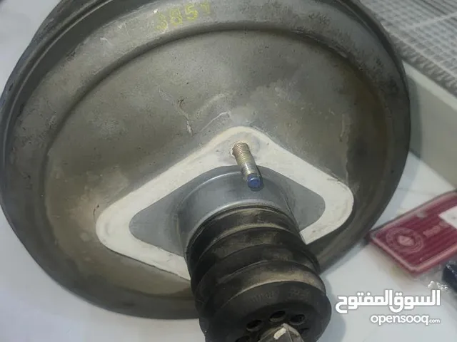 تشليح قطع غيار جميع أنواع السيارة والكت مرسيدس يخت بانوراما وبي ام ورنج جميع أنواع السيارة