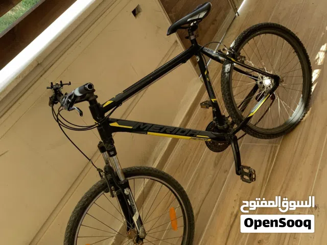 بسكليت للبيع في نابلس اسعر 250و في مجال بل سعر شبه جديد البسكليت 8غيارات اول حدا رح يبعت رح ابيعو يا