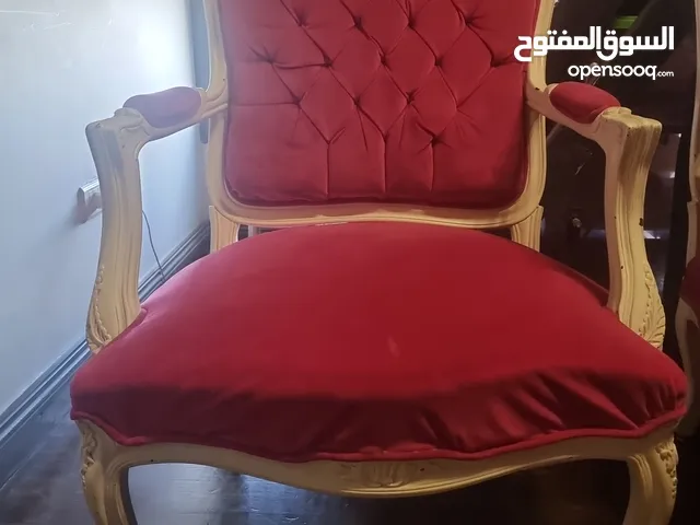 كرسي عدد 2 مستعمل