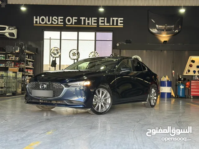 Mazda 3 2023 وكاله شبه زيرو 7 جيد، اعلى صنف بالوكاله فل الفل، ترخيص سنه وتأمين شامل ممشى قليل مكفول