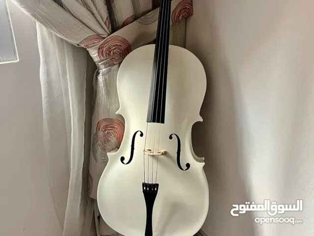 4/4. White cello