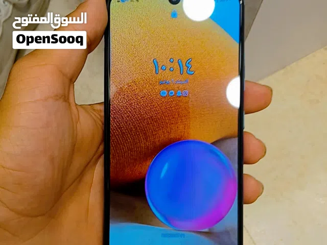 عندي سامسونج a32 ربي يبارك كزيوني