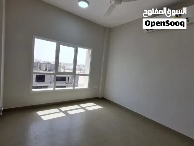 90 m2 1 Bedroom Apartments for Rent in Muscat Al Maabilah