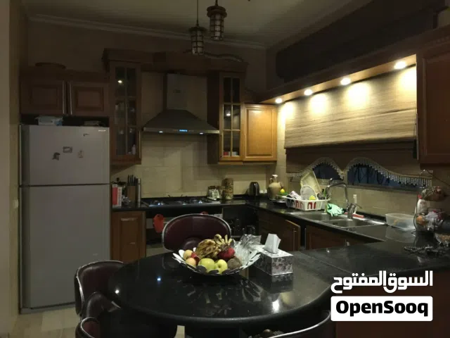 مطبخ خشب بلوط