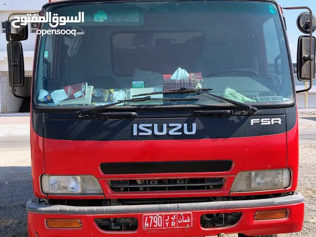 isuzu 7 ton 2011
