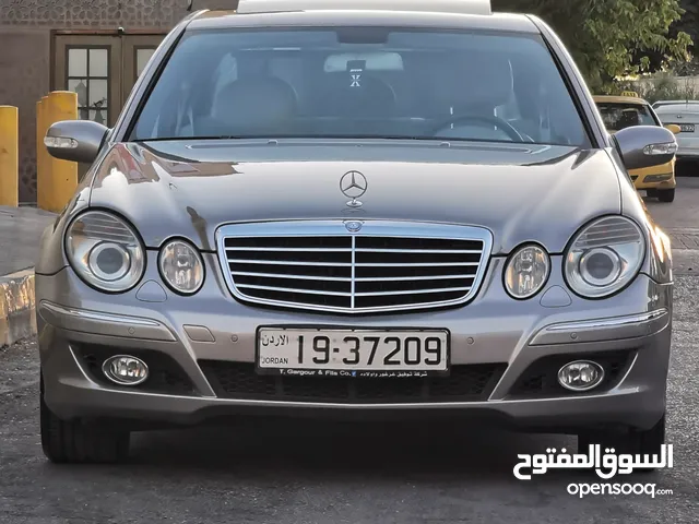 مرسيدس E200 2006 افنجارد بحالة الوكالة محوله 2007