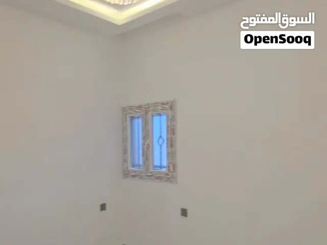 شقه للبيع في الهواري