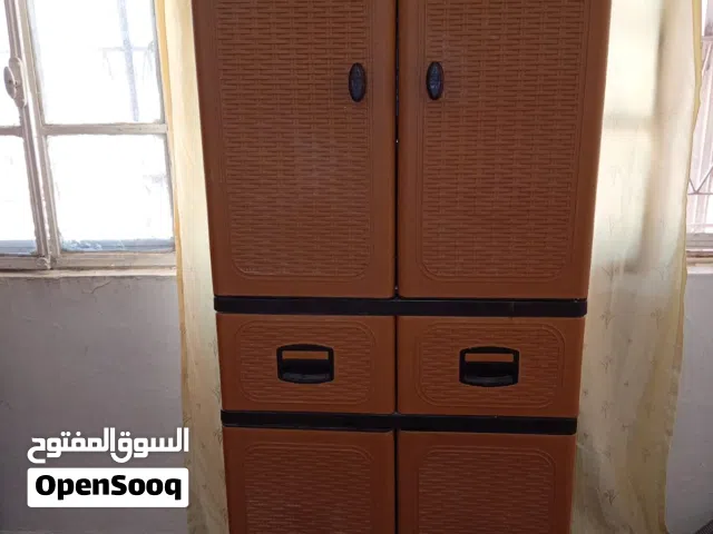 خزانة حمام بحاله جيده