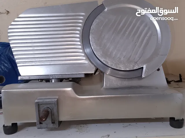 ماكينه مرتديلا سنيوره ايطالي صناعي مستعمله بحاله جيده جدا