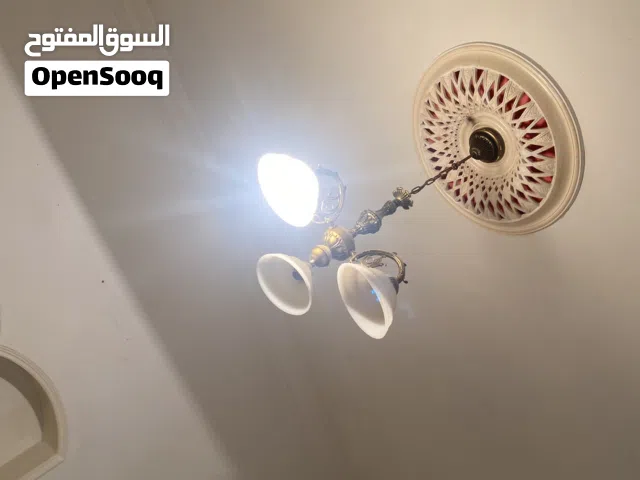 ثريات نظيفة