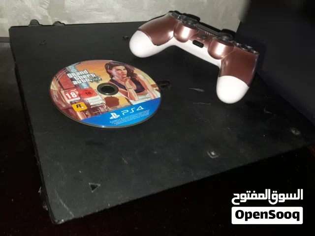 PLAY 4 SLIM FOR SELLING  فقط ! deux jeux : fif 23 et gta 5