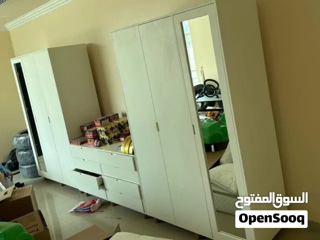 السعر المطلوب300درهمالمميزات:  تصميم عصري بسيط يناسب مختلف