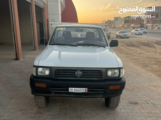 Used Toyota Hilux in Sorman