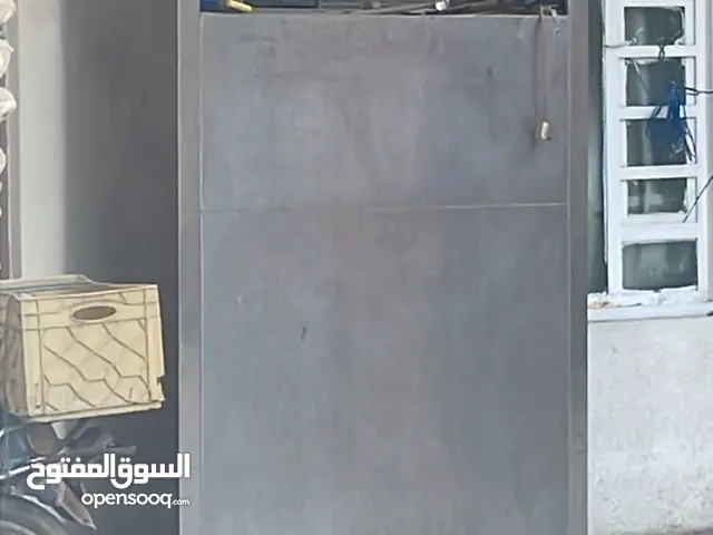 براد لحم مال قصابه او مطاعم شغال 100:100 نضيف مستعمل شهر واحد اصلي سعره 750 قفل لشراي يراسل رجائن بس