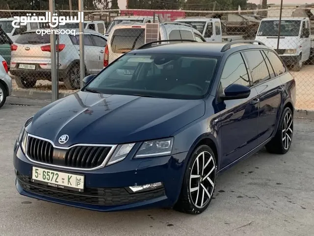 سكودا اكتافيا
