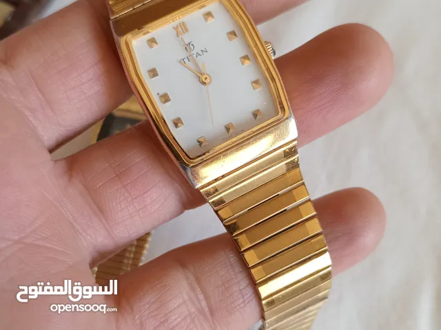 ساعات للبيع