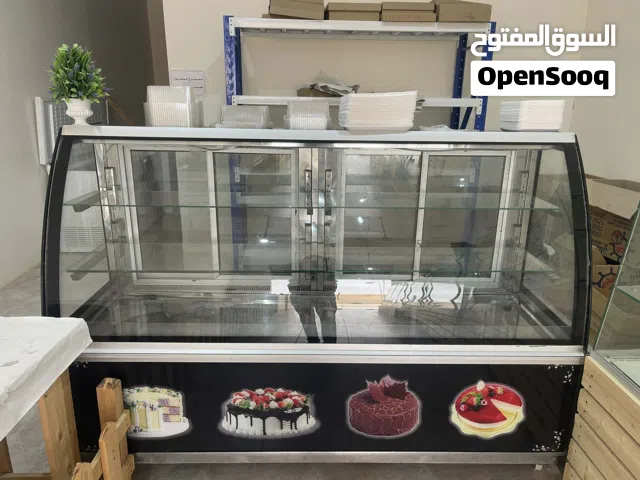 محل حلويات متكامل