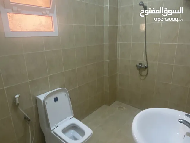 92 m2 3 Bedrooms Apartments for Sale in Muscat Al Maabilah