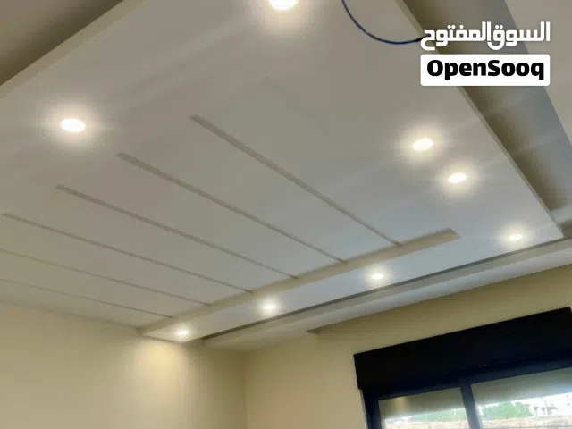 شقة طابق ثالث مع روف في البنيات مميزه جدا باطلاله مفتوحه واسعه تشطيبات مميزه