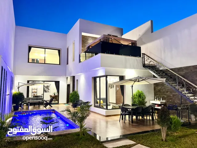 540 m2 More than 6 bedrooms Villa for Sale in Tripoli Salah Al-Din