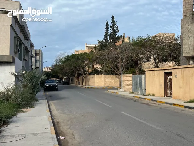 أرض مميزة جدا جدا بسعر مخفض في بن عاشور