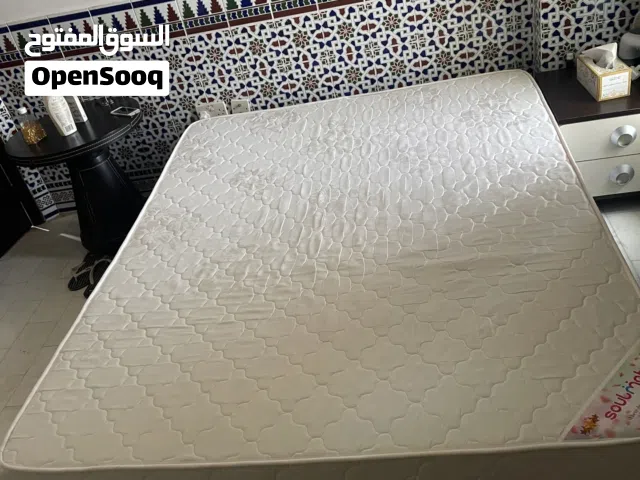 150 × 200 mattress for sale (2 pieces)
