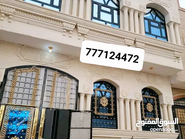 منزل روعه بسعر مغري 33مليون لبنتين وربع شارع 10  صنعاء بعددارس