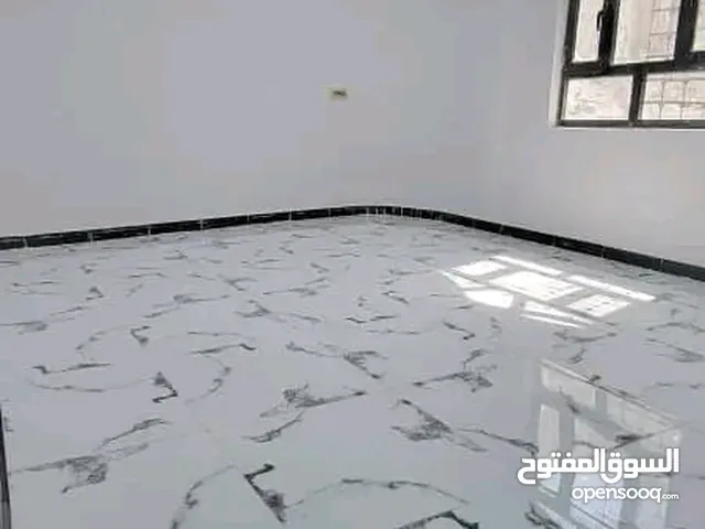  بيت مسلح دورين  -صنعاء بعد حي دارس  عند جولت مصعب بتجه الروضه 