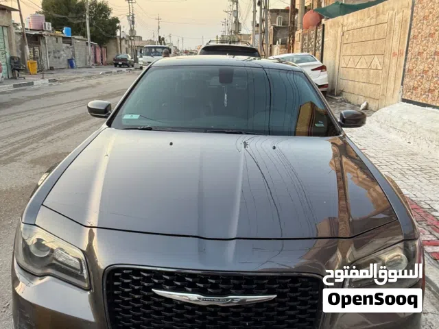 2018 كرايسلر 300 300S V6