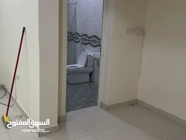 130 m2 2 Bedrooms Apartments for Rent in Doha Nuaija