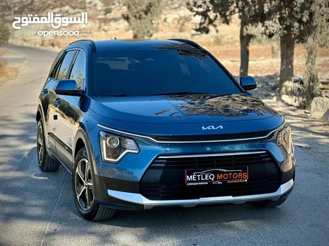 نيرو 2022.فل عدا فتحه .رام لله او الخليل. بنزين +كهربا. ماتور 1600.. 116 الف كاش