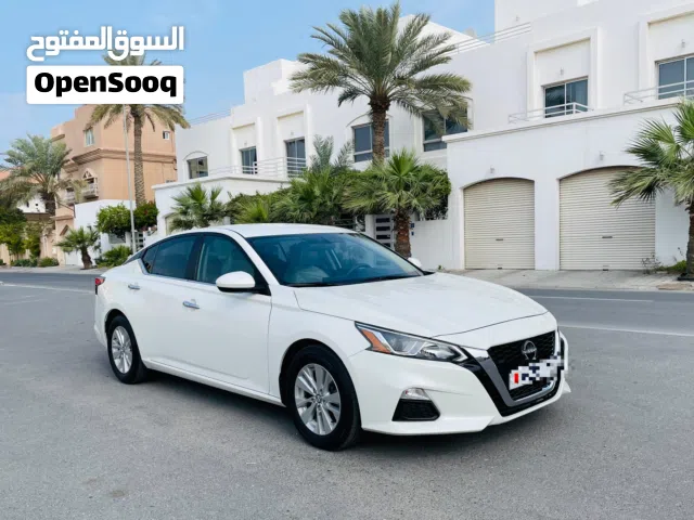 Offer Offer NISSAN ALTIMA 2021 for sale affordable price (Bank loans available)